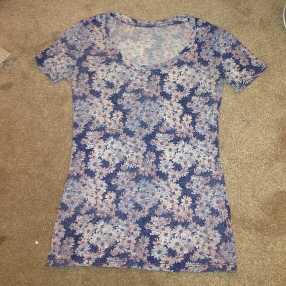 floral t shirt
