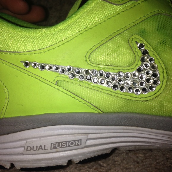 💢SOLD on MERCARI💢Crystal Nikes! - Picture 2 of 4