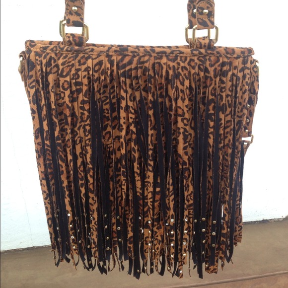 🎉🎉Steve Madden Cheetah Fringe Bag 🎉