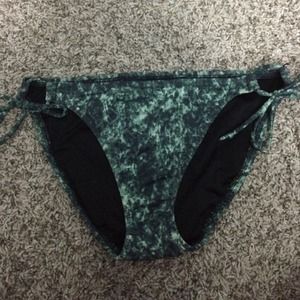 VS Bathing suit bottoms