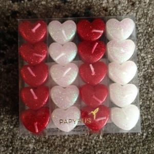 Papyrus Sparkly Heart Candles