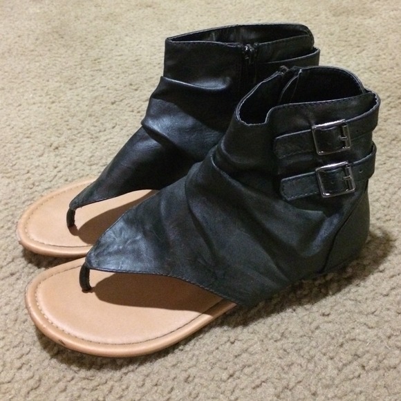 Black sandals