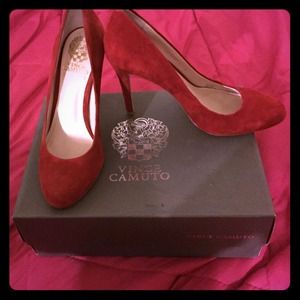 Vince camuto red suede heels