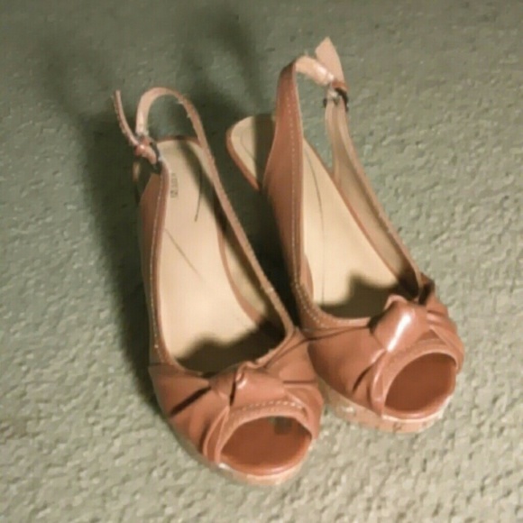 Brown wedges