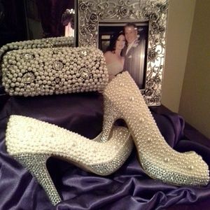WEDDING PEARL and  SWAROVSKI  PUMPS w/CLUTCH
