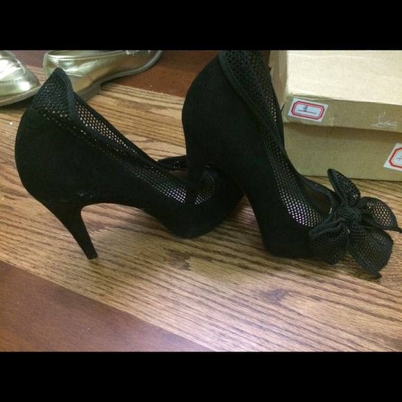 Paris Hilton heels