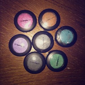 Mac eyeshadow