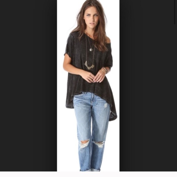 FP circle in sand tee