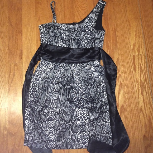 Black and white dress.