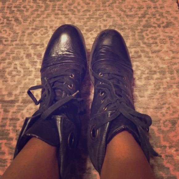 Nine West black leather combat boots