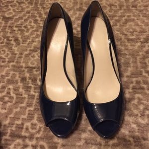 Nine West Navy patent leather peep toe heels