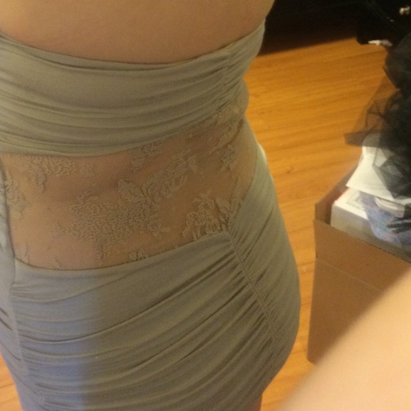 Cream Ruffle Laced Back Dress - Picture 2 of 4