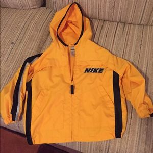 Boys Nike spring jacket!