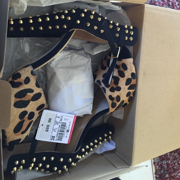 Zara leopard gold studded ankle strap heel - Picture 2 of 4