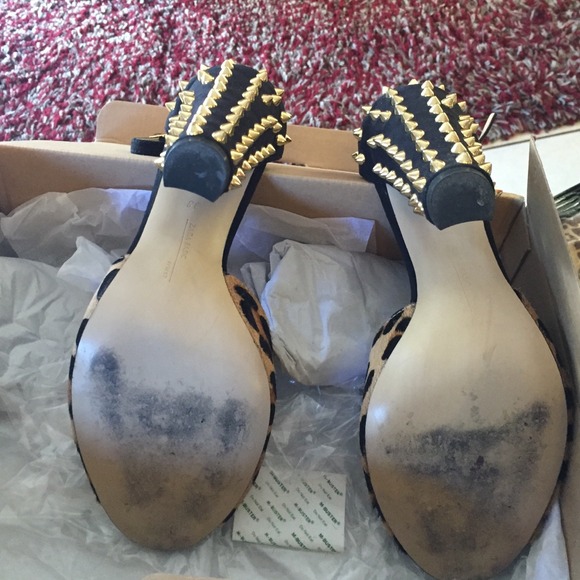 Zara leopard gold studded ankle strap heel - Picture 3 of 4