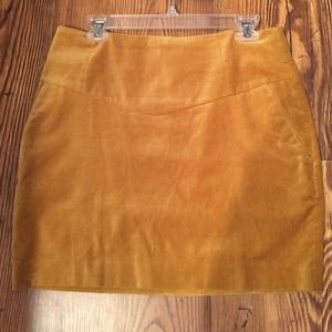H and M mustard yellow velvet mini skirt