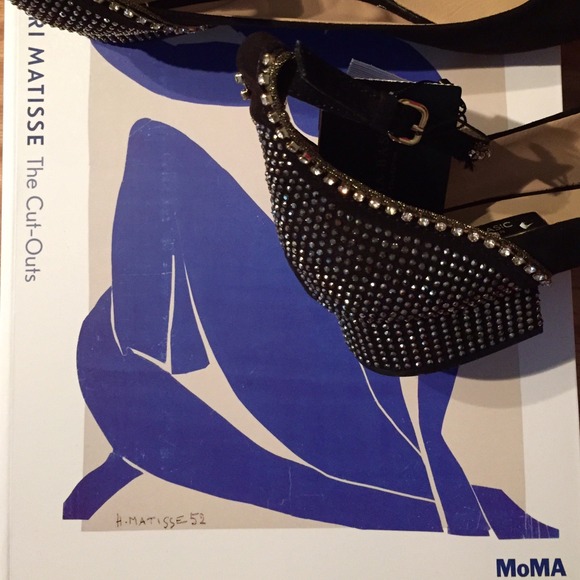 ❤️ Studded Beauties... brand new! - Picture 2 of 4