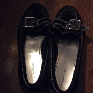 Etienne Aigner size 10 black suede shoes