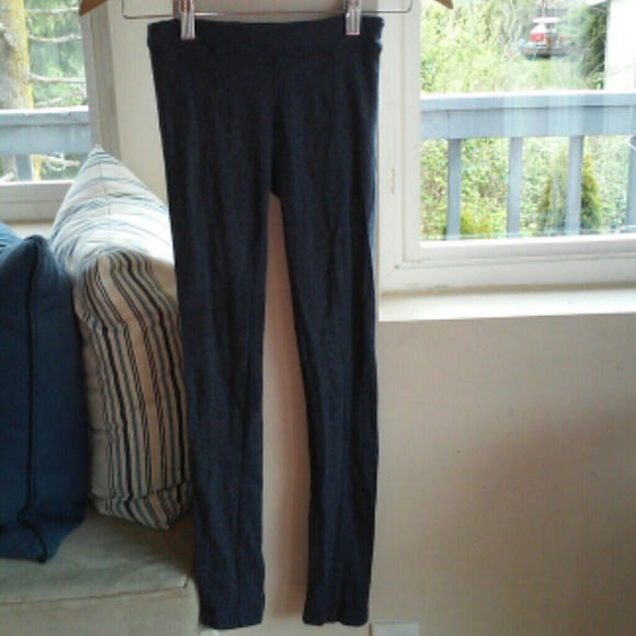 Blue jeggings