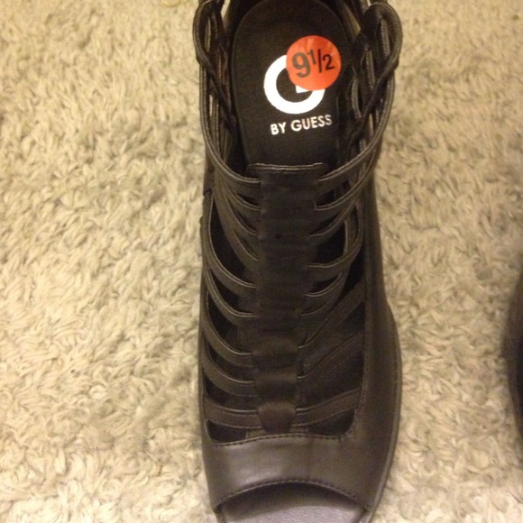 Brand new size 9.5 gladiator heels