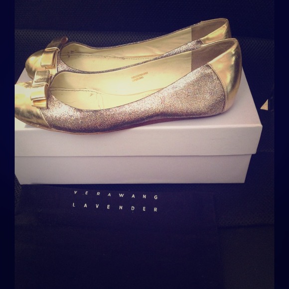 Vera Wang Ballet Flats