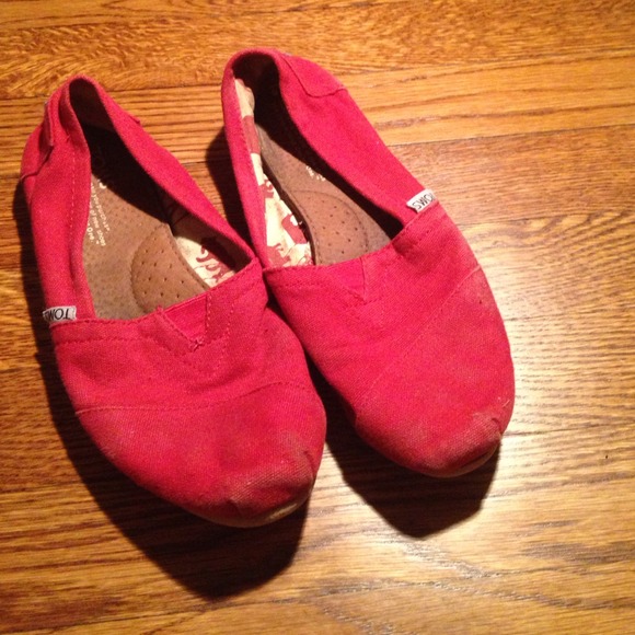 W7.5 red Toms