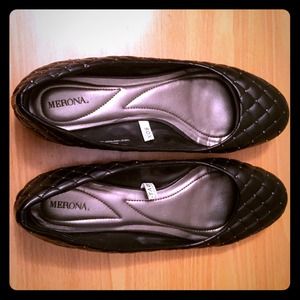 Merona black quilted ballet flat size 11w