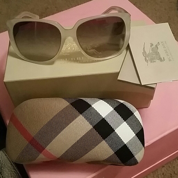 Burberry sunglasses