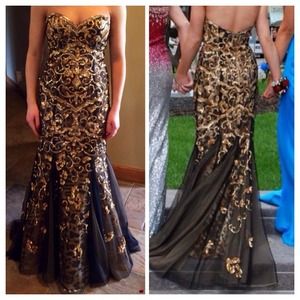 2013 Tony Bowls prom dress