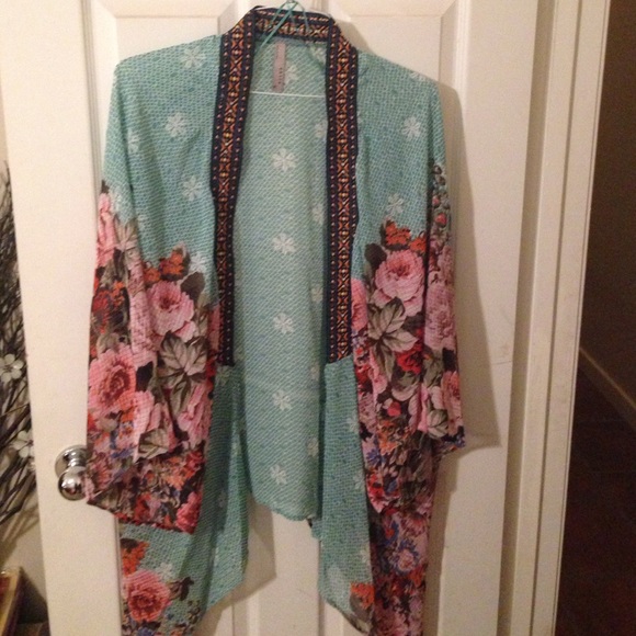 Adorable Kimono Size M