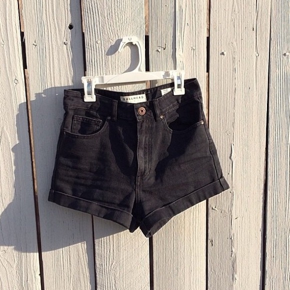 Pac Sun Bullhead Mom Shorts