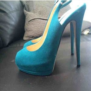Guiseppe Zanotti sling back pump