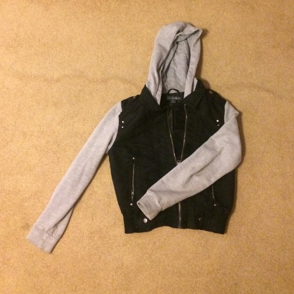 Suede black bomber with grey hood ❗️SOLD❗️