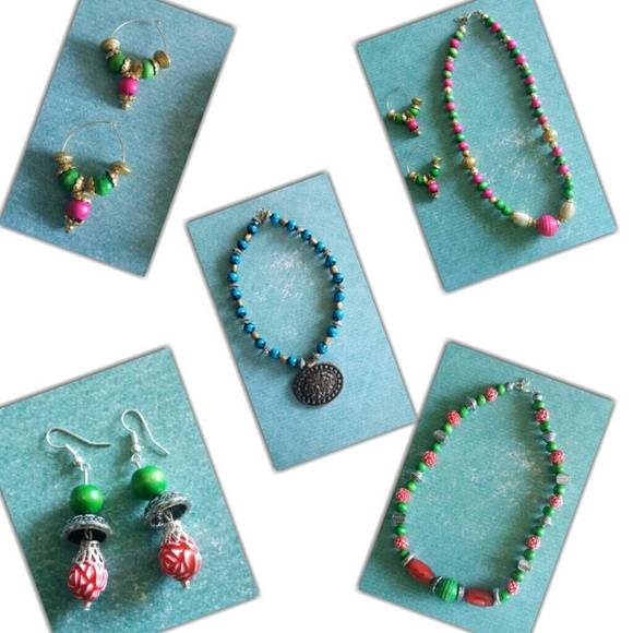 Unique Necklace  Sets