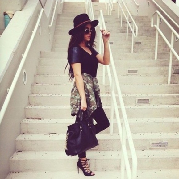 SOLD - Picture 2 of 4