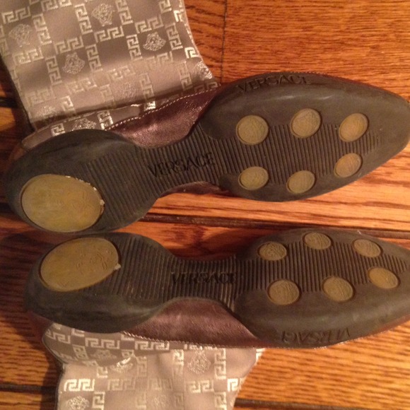 Boots - Picture 3 of 3