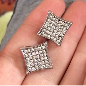 925k sterling silver CZ  pave earrings