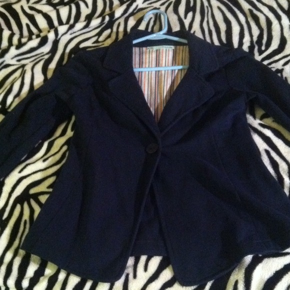 Navy 3/4 sleeve cotton blazer with one button