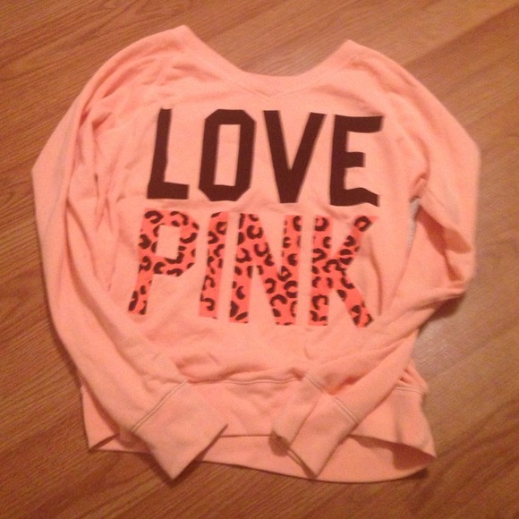 Victoria's Secret pull over