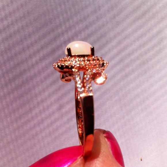 BEAUTIFUL OPAL ROSE GOLD  RING 925SS!!! - Picture 3 of 4
