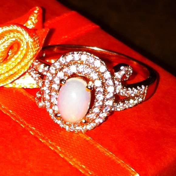 BEAUTIFUL OPAL ROSE GOLD  RING 925SS!!! - Picture 4 of 4