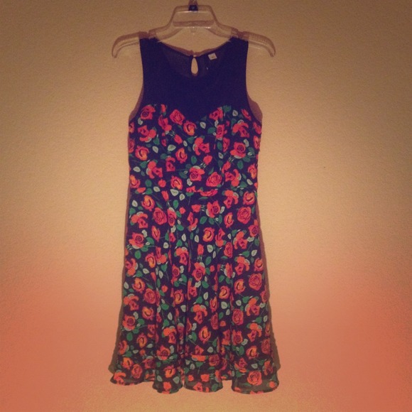 Floral dress 💐