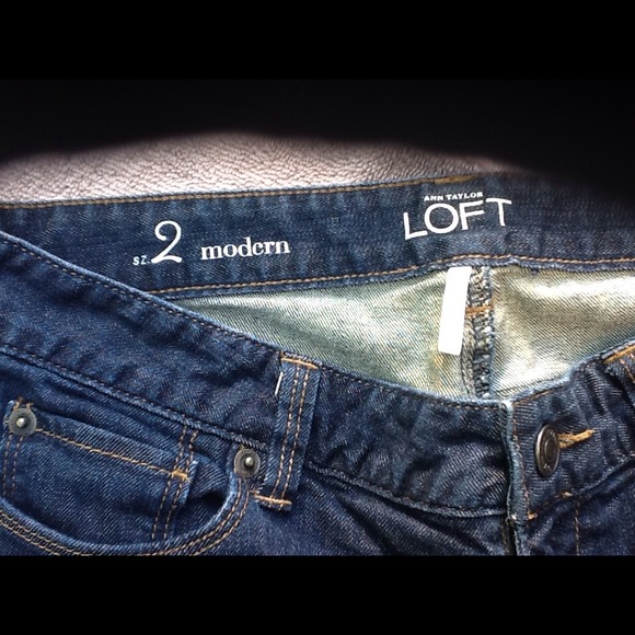 Ann Taylor Loft shorts - Picture 2 of 3