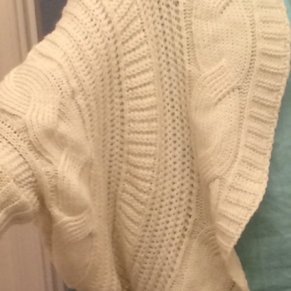 Cream loose batwing cardigan - Picture 2 of 4