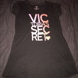 Victoria Secret Size X-large Sleep Shirt.