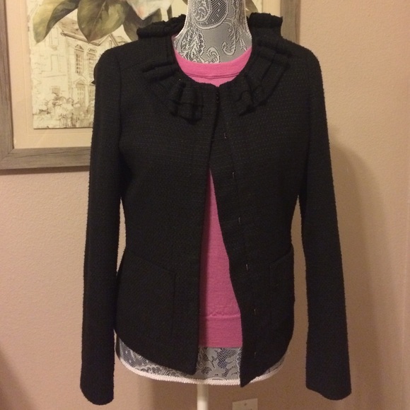 Taharai bkack blazer size 6