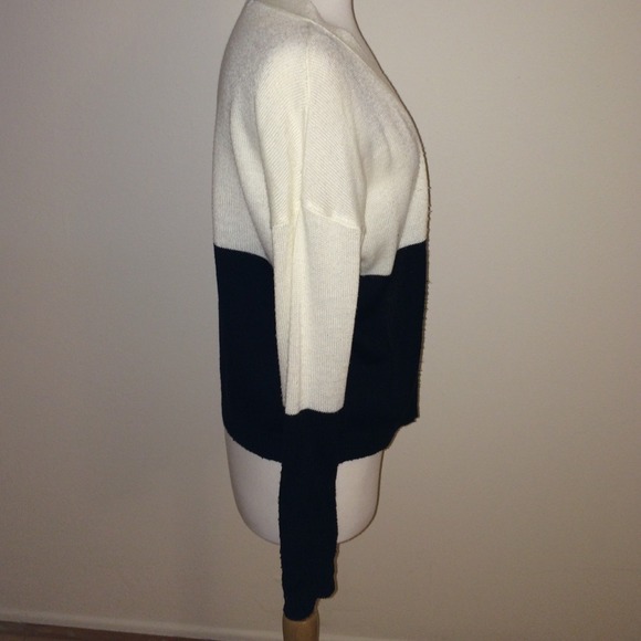 Black and White Cardigan - Picture 3 of 3