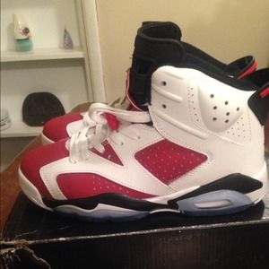Carmine 6s