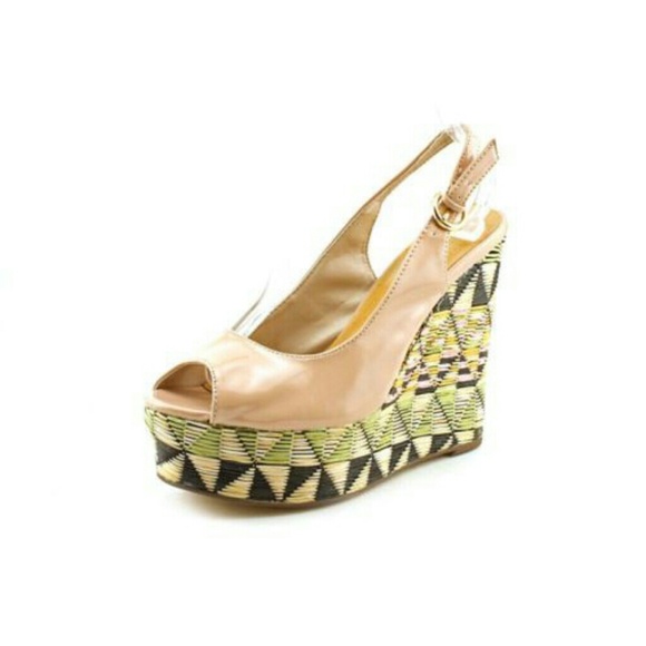 Madden Girl Katch Me Sz 8.5 Blush Wedge Sandals
