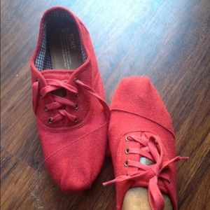 TOMS Red Cordones Wool Sneaker